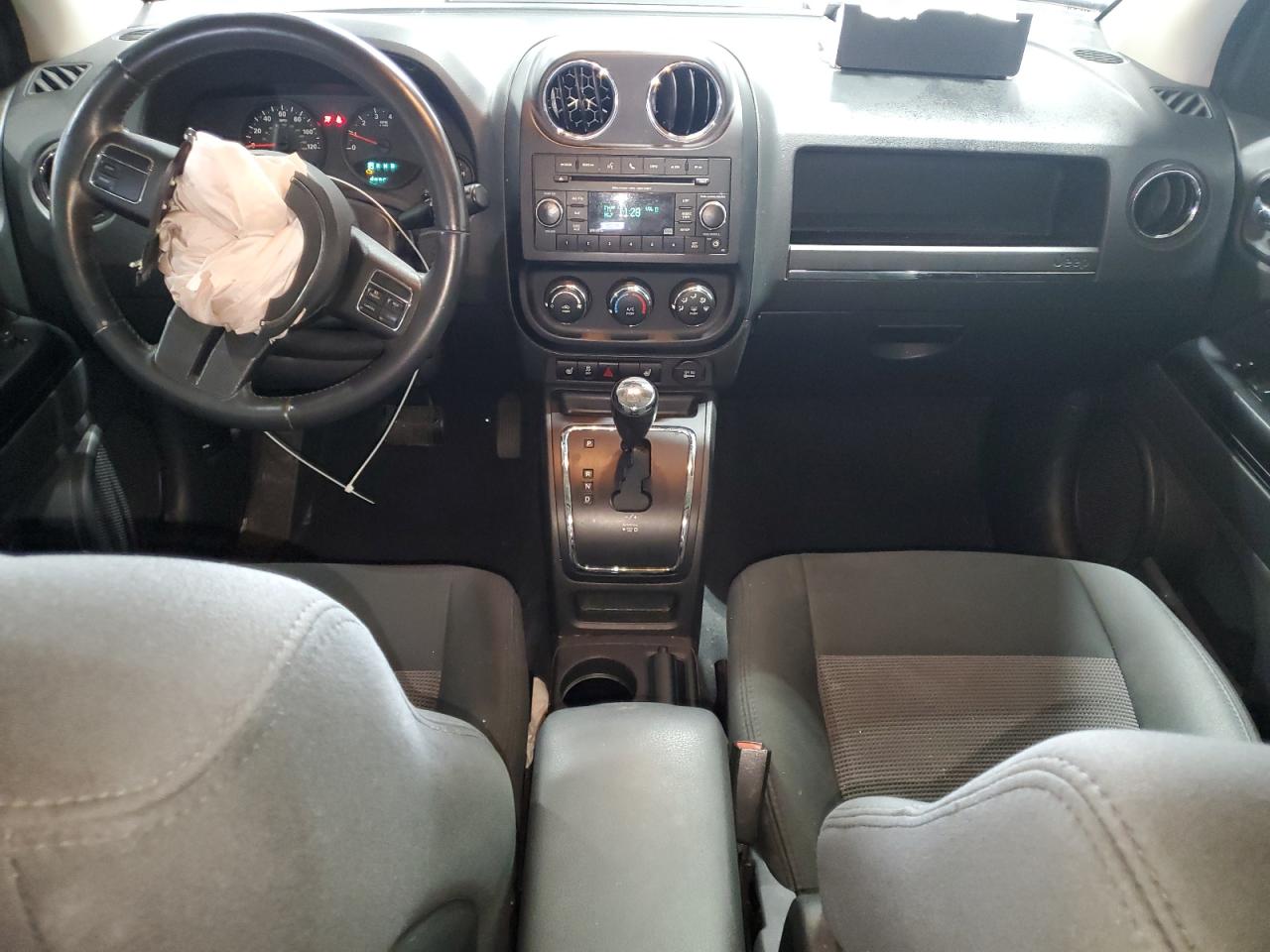 2012 Jeep Compass Latitude VIN: 1C4NJDEB9CD636269 Lot: 64461505