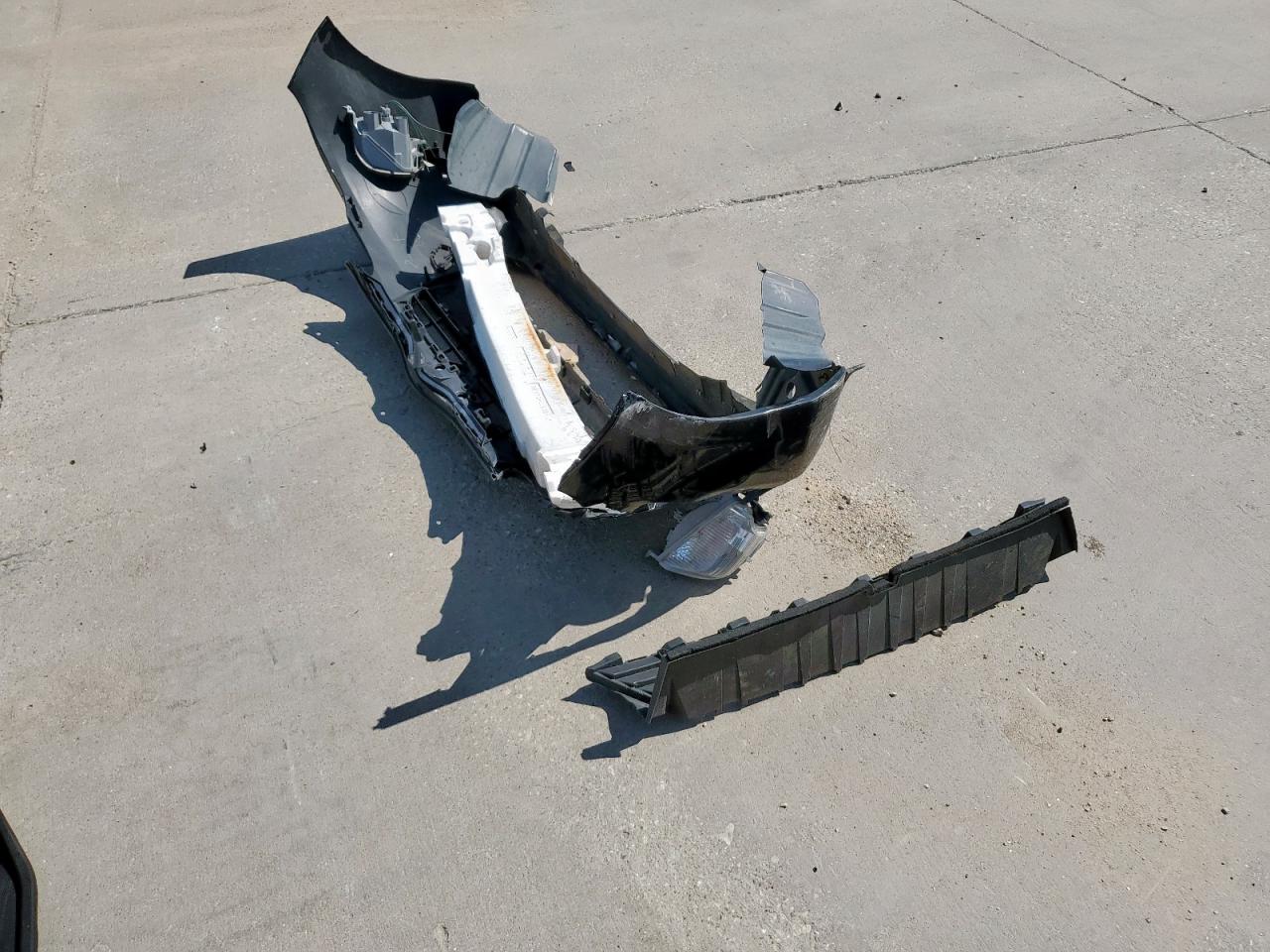 2015 Toyota Prius C VIN: JTDKDTB32F1102957 Lot: 64211175