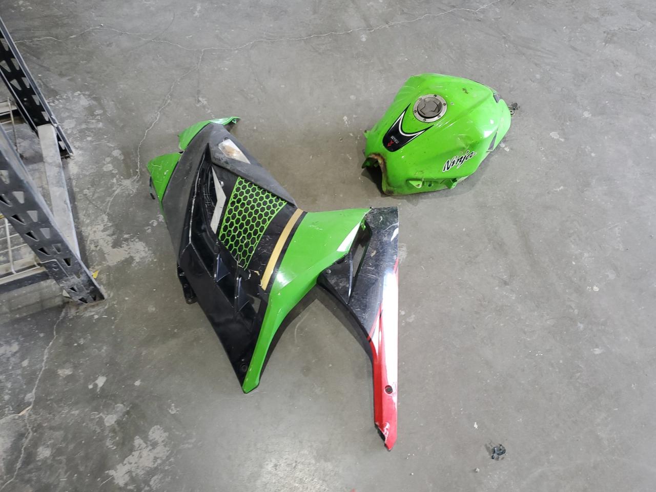 jkaex8a15ea003995 JKAEX8A15EA003995 2014 Kawasaki Ex300 A