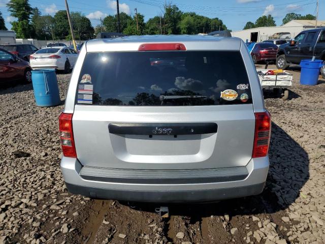  JEEP PATRIOT 2014 Srebrny