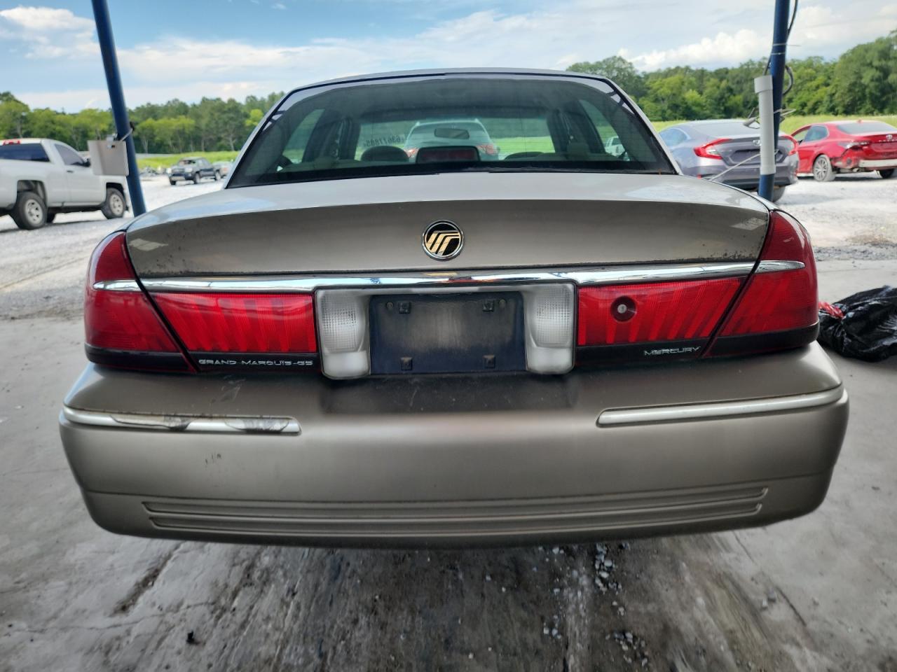 2001 Mercury Grand Marquis Gs VIN: 2MEFM74W51X689315 Lot: 63677885