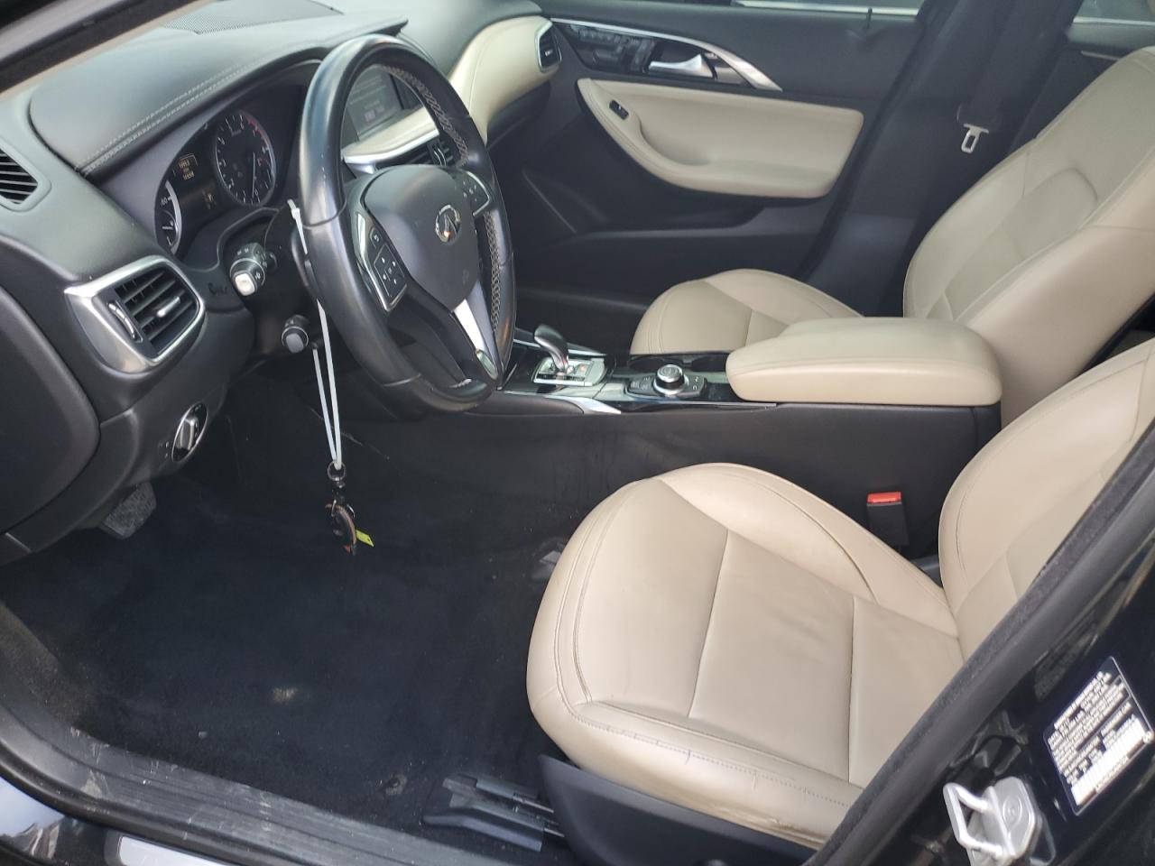 SJKCH5CR5JA047224 2018 Infiniti Qx30 Base