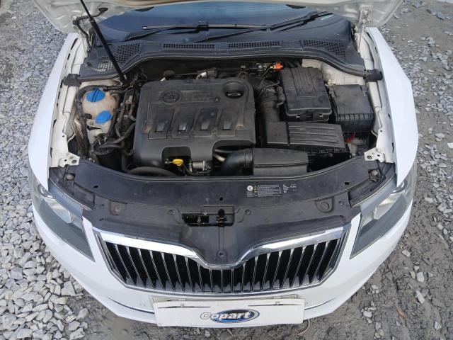 2015 SKODA SUPERB SE