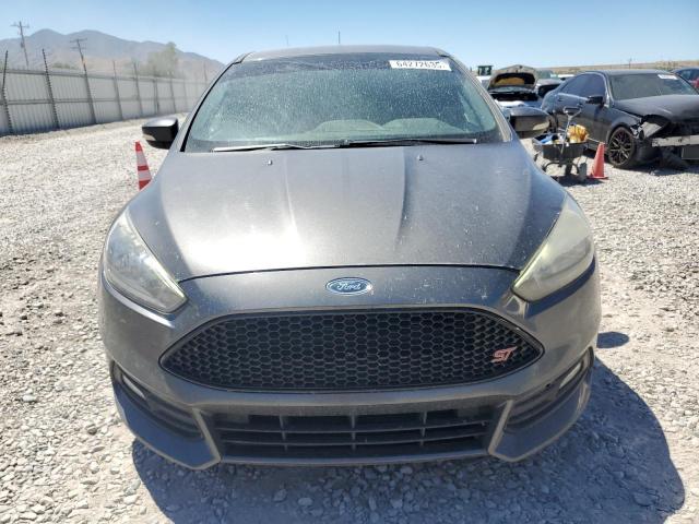 Hatchbacks FORD FOCUS 2015 Szary