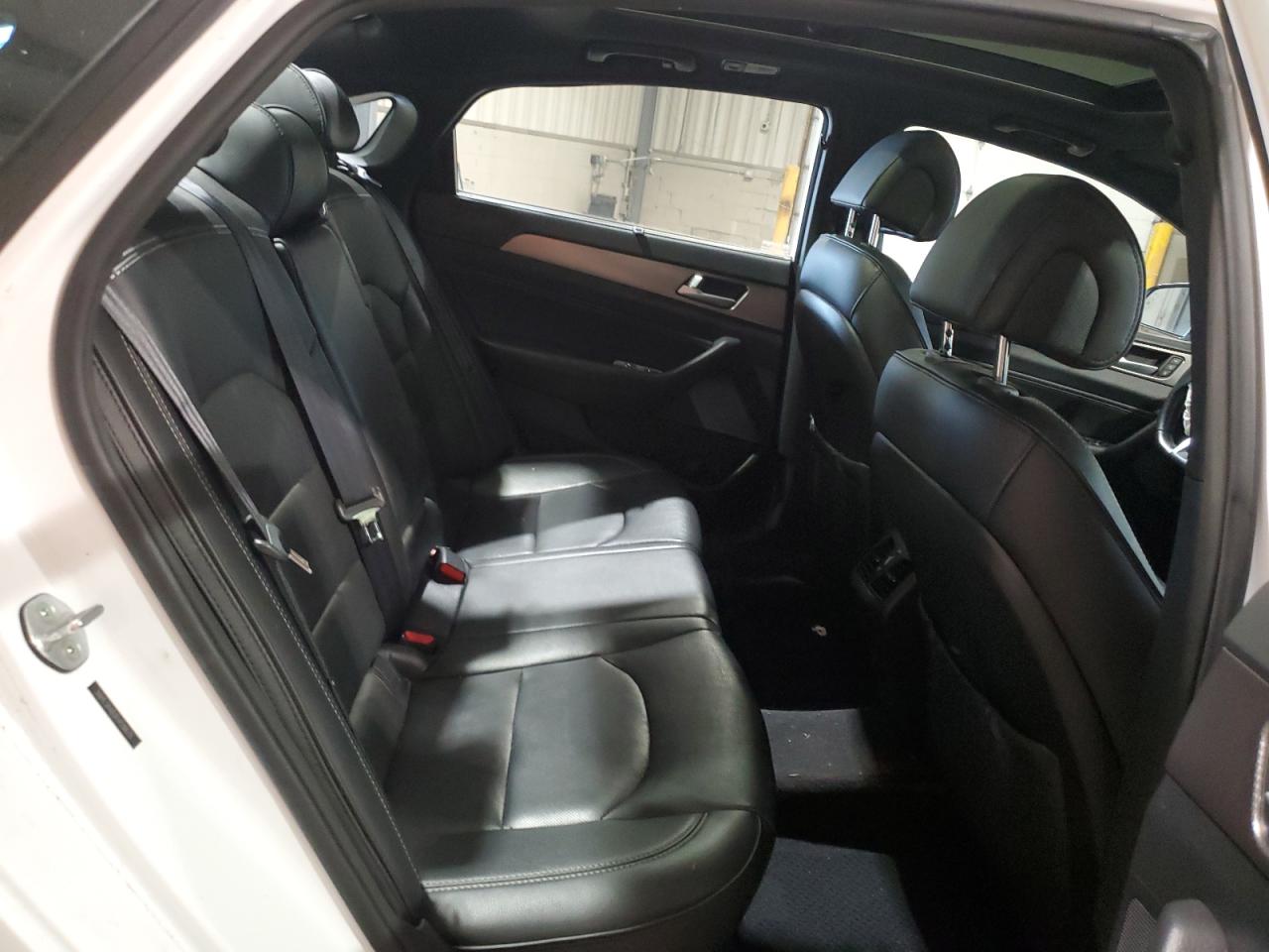 2015 Hyundai Sonata Sport VIN: 5NPE34AB3FH126675 Lot: 64958045