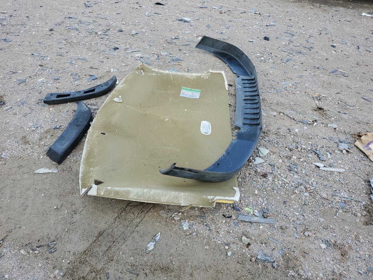 2004 Chevrolet Express G1500 VIN: 1GCFG15X641132150 Lot: 63562095