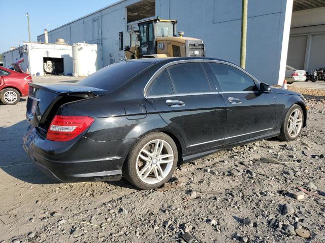 Sedans MERCEDES-BENZ C-CLASS 2013 Czarny