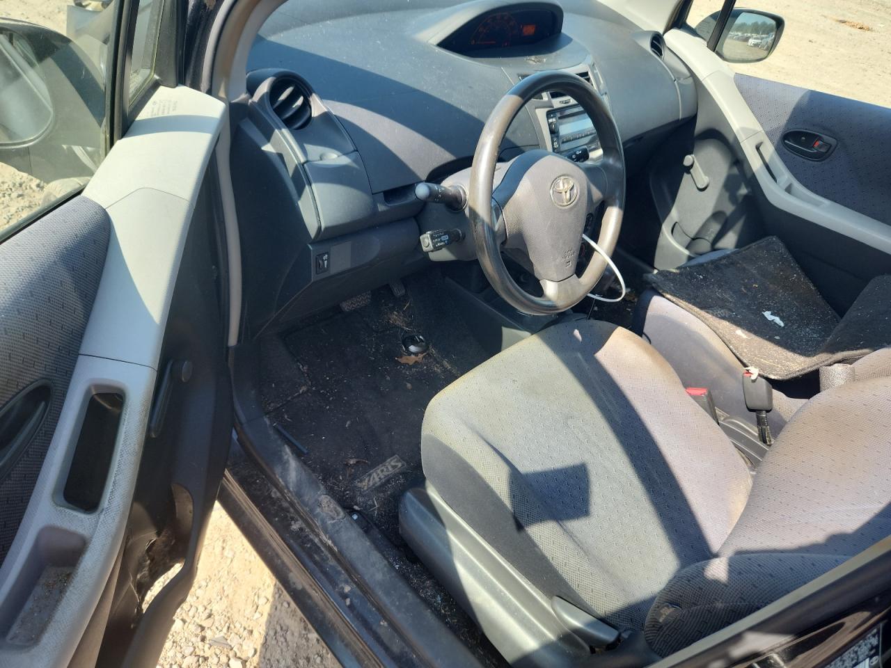 2009 Toyota Yaris VIN: JTDKT903795230262 Lot: 63036915