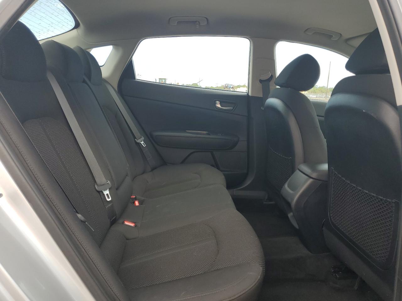 2019 Kia Optima Lx VIN: 5XXGT4L33KG296717 Lot: 64937095