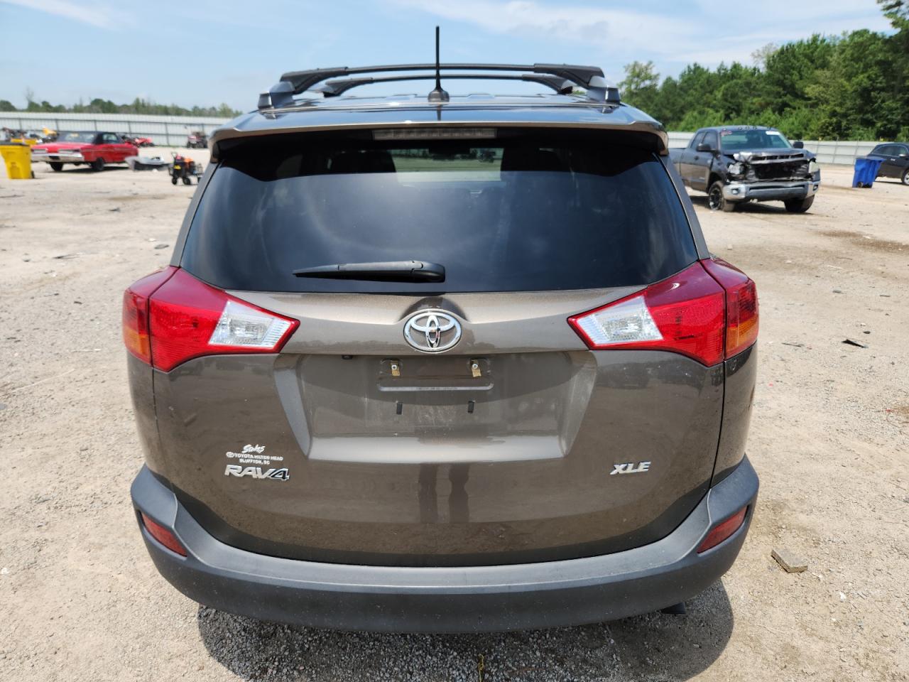2022 Toyota Rav4 Xle VIN: 2T3WFREV5FW178122 Lot: 64421675