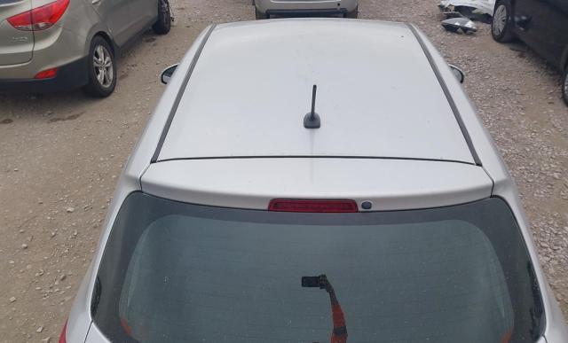 2012 TOYOTA YARIS TR V