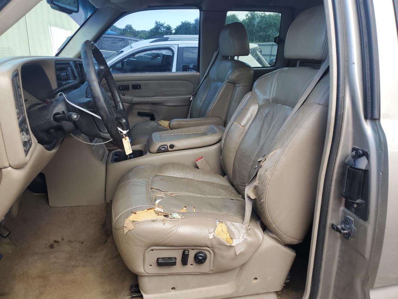 2002 GMC New Sierra K1500 VIN: 2GTEK19T221349140 Lot: 64810515
