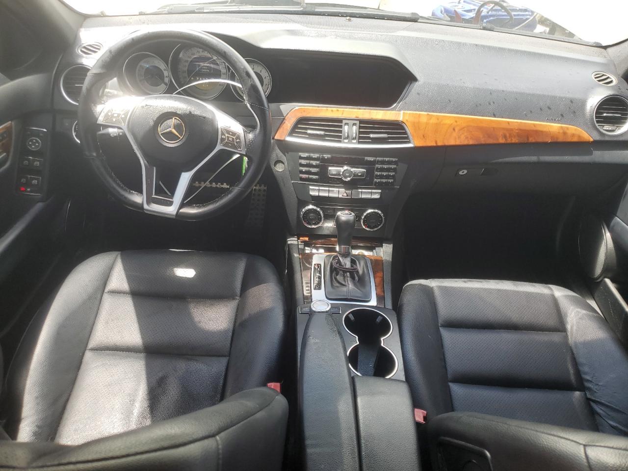 2012 Mercedes-Benz C 300 4Matic VIN: WDDGF8BB8CR201385 Lot: 64089495