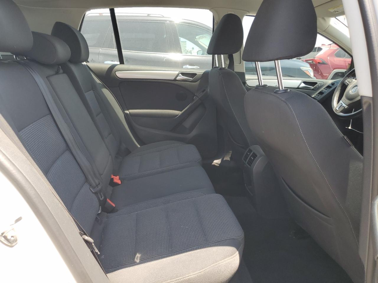 2014 Volkswagen Golf VIN: WVWDB7AJ0EW008941 Lot: 64963465