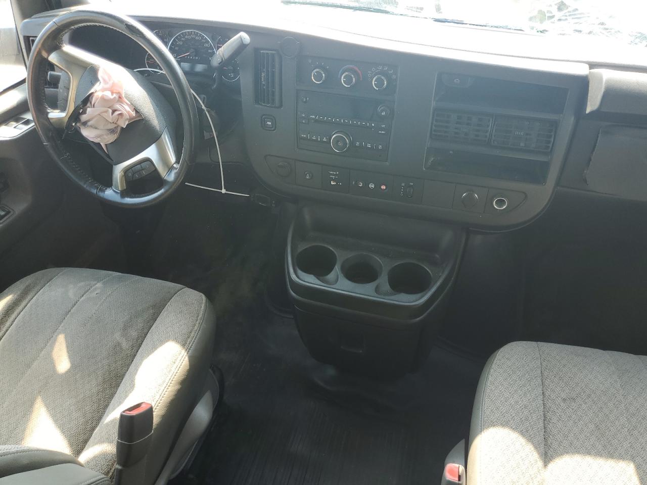 2014 Chevrolet Express G2500 VIN: 1GCWGGCG0E1135441 Lot: 67049745