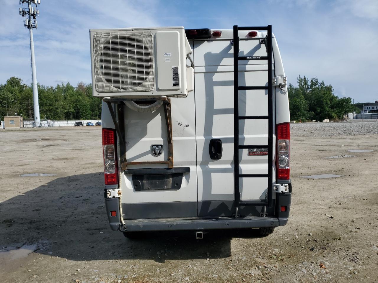 2015 Ram Promaster 2500 2500 High VIN: 3C6TRVDG0FE518799 Lot: 63278895
