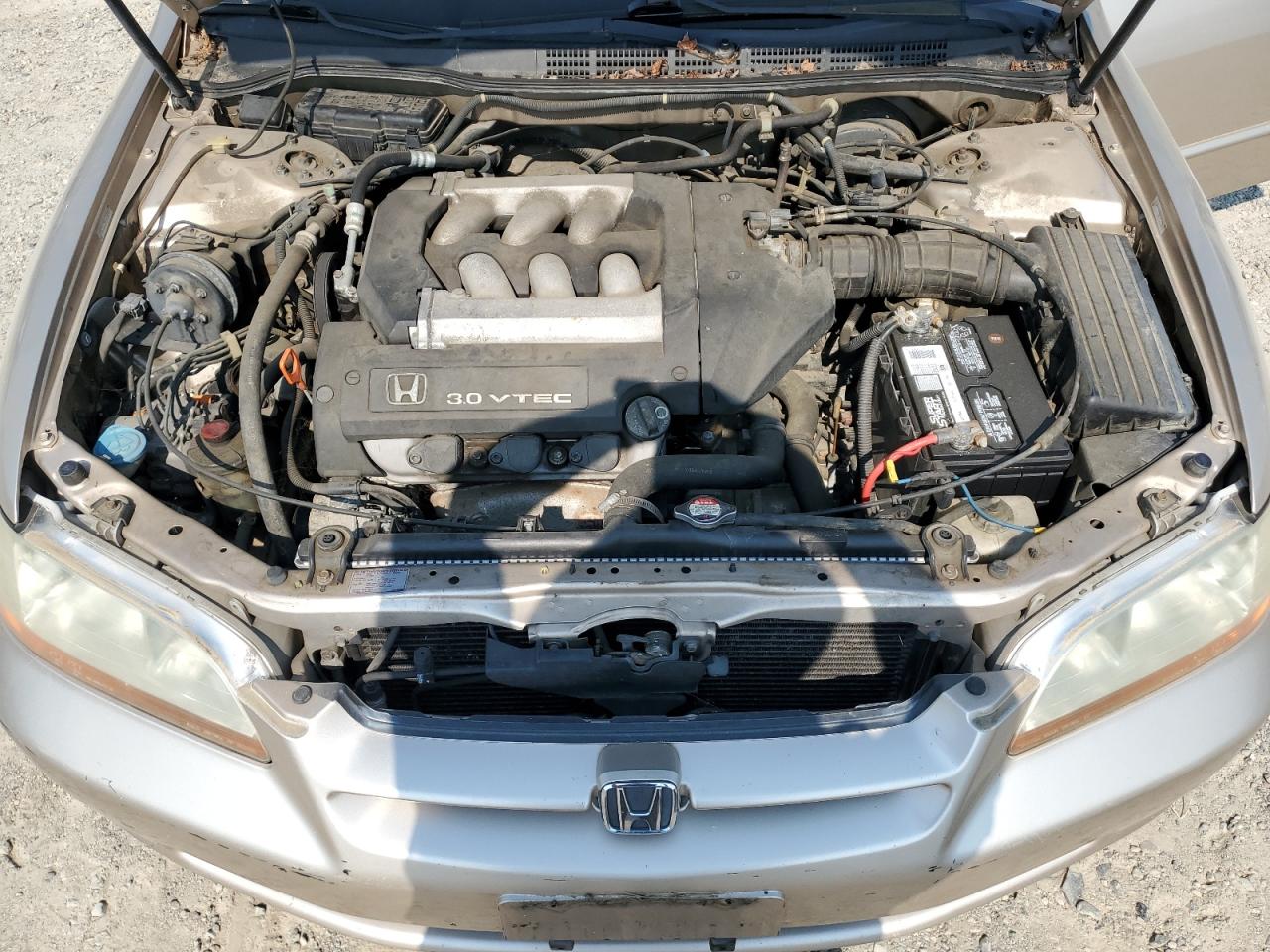 2000 Honda Accord Ex VIN: 1HGCG1655YA036033 Lot: 63814075