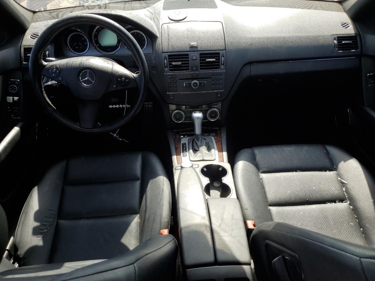 2010 Mercedes-Benz C 300 VIN: WDDGF5EB8AR114710 Lot: 63027005