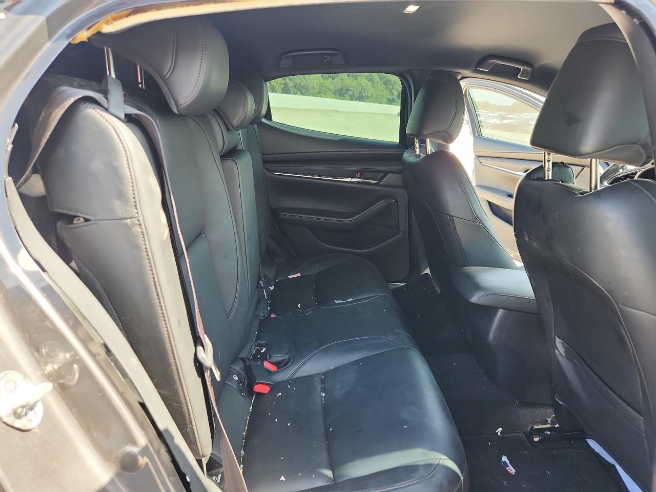 2019 Mazda 3 Preferred VIN: JM1BPAMM9K1132081 Lot: 64831375