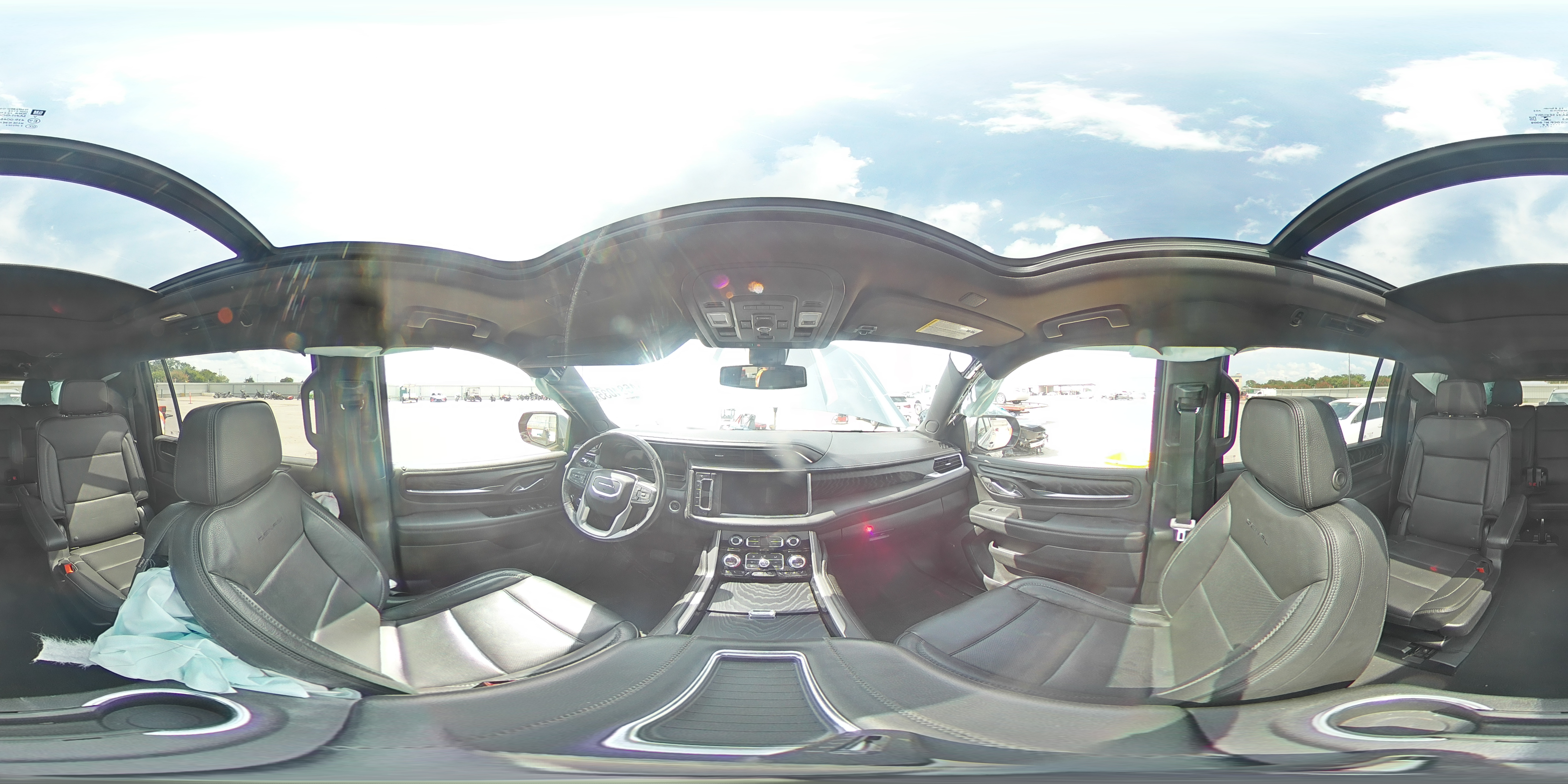 2022 GMC Yukon Xl Denali VIN: 1GKS1JKL3NR280345 Lot: 64684035