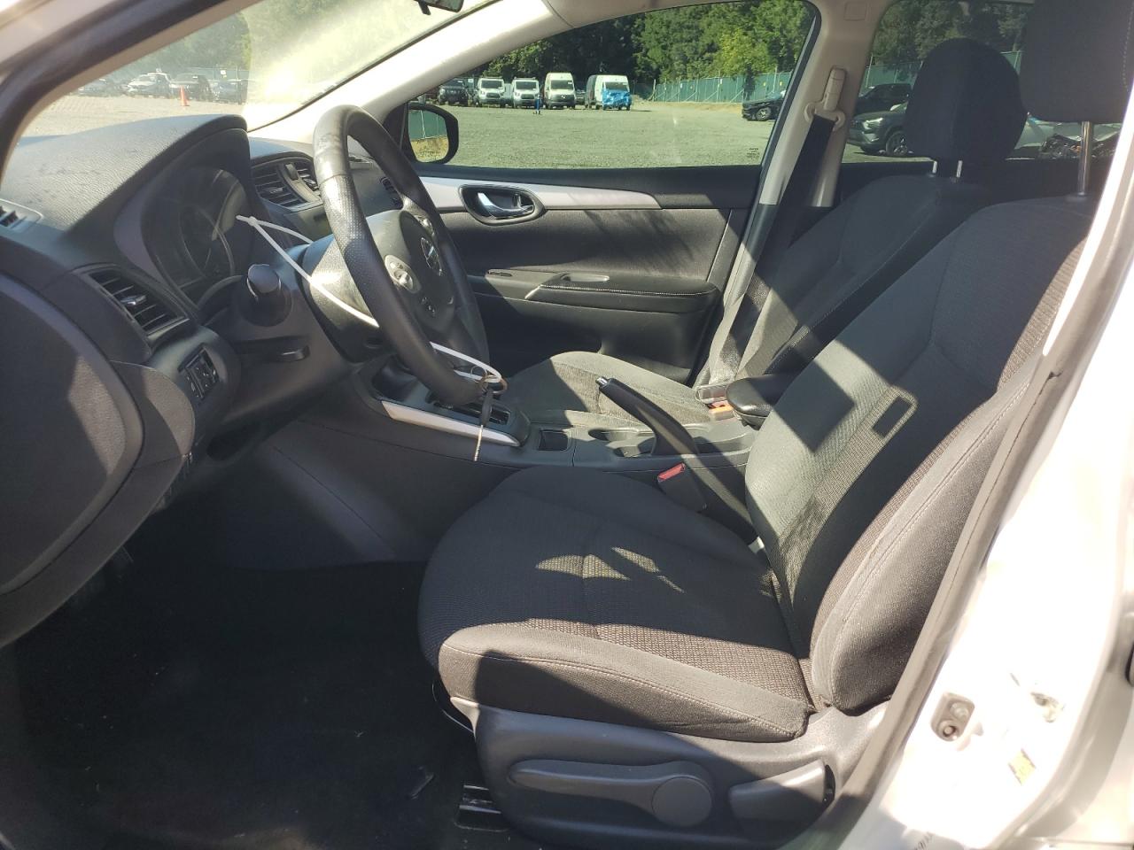 2019 Nissan Sentra S VIN: 3N1AB7AP5KY330439 Lot: 65522475
