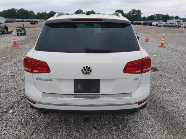 VOLKSWAGEN TOUAREG 2016 Biały