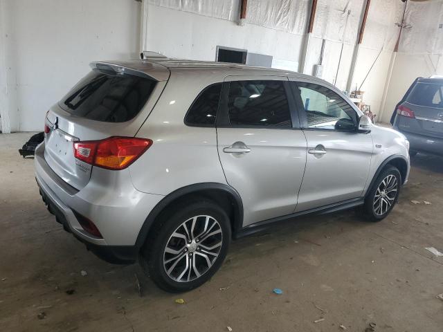  MITSUBISHI OUTLANDER 2019 Silver