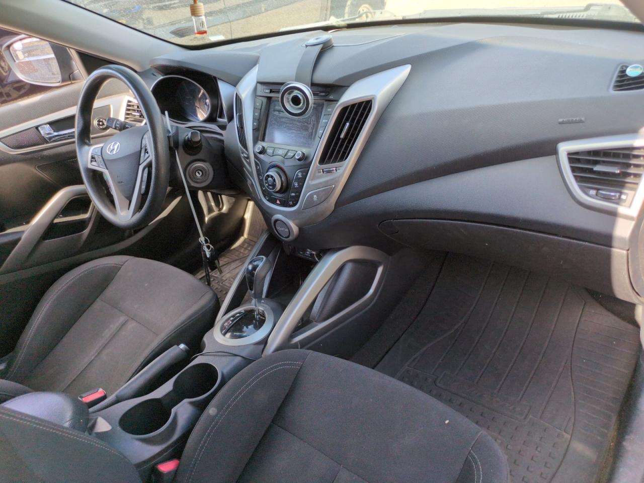 2014 Hyundai Veloster VIN: KMHTC6AD3EU193541 Lot: 63696405