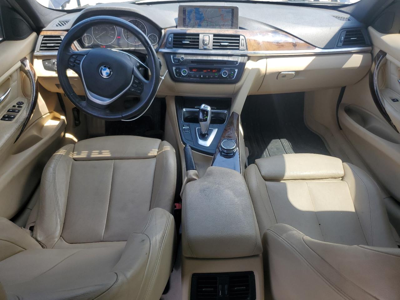 2015 BMW 328 Xi VIN: WBA3B3C5XFJ984452 Lot: 63989775