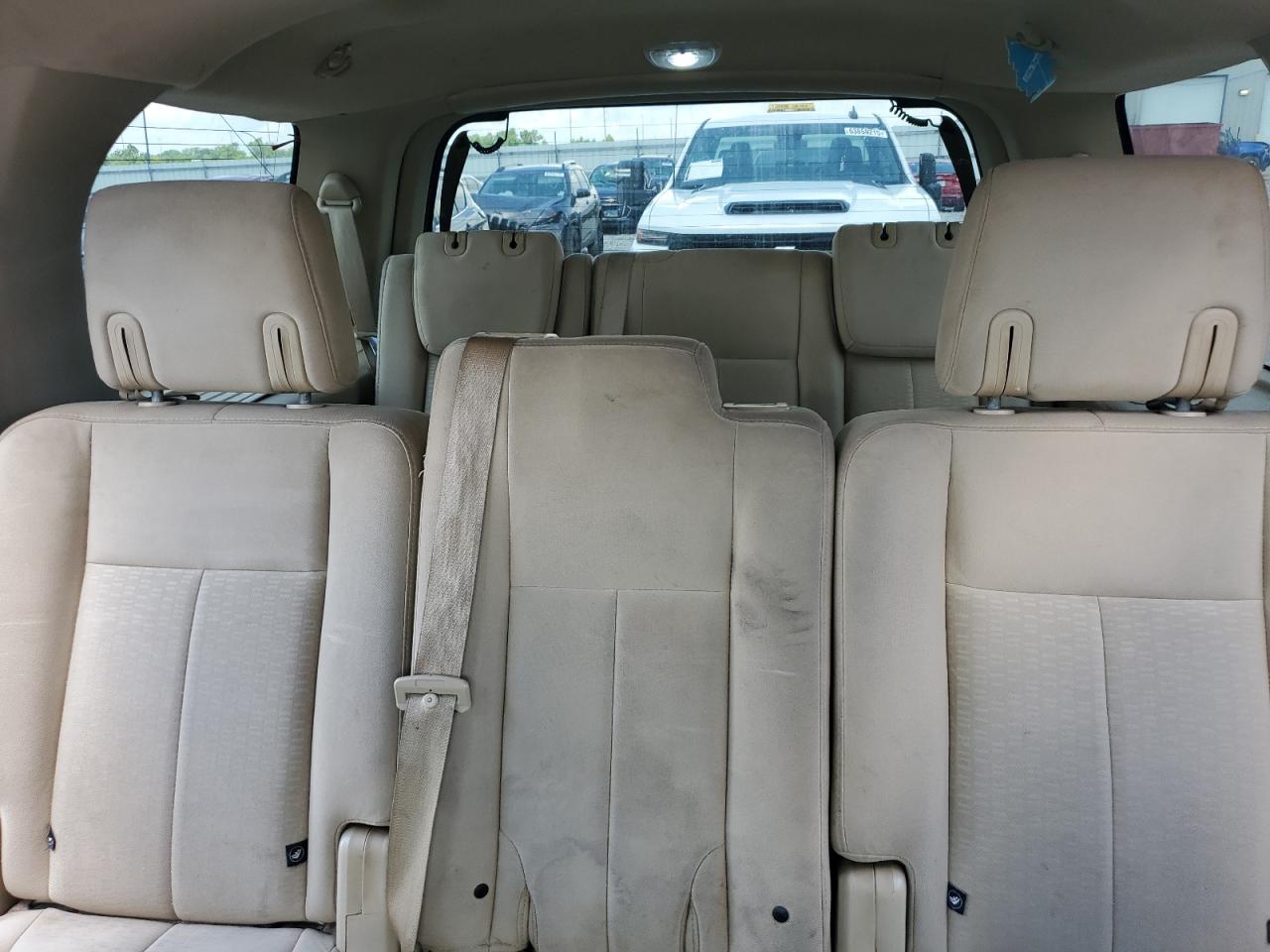 2010 Ford Expedition Xlt VIN: 1FMJU1G59AEA29173 Lot: 64470945