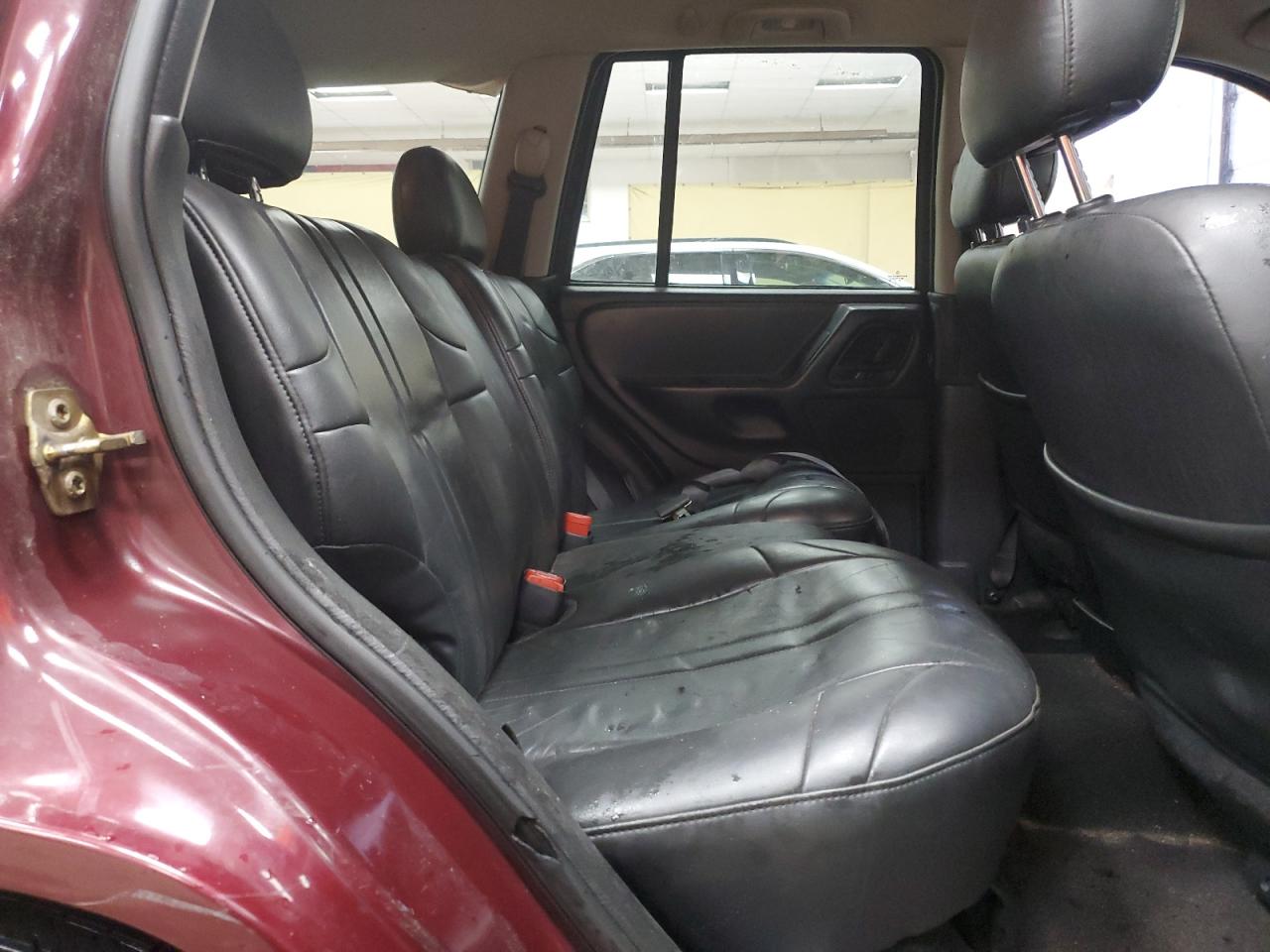 2002 Jeep Grand Cherokee Sport VIN: 1J4GW38S52C272382 Lot: 65164915