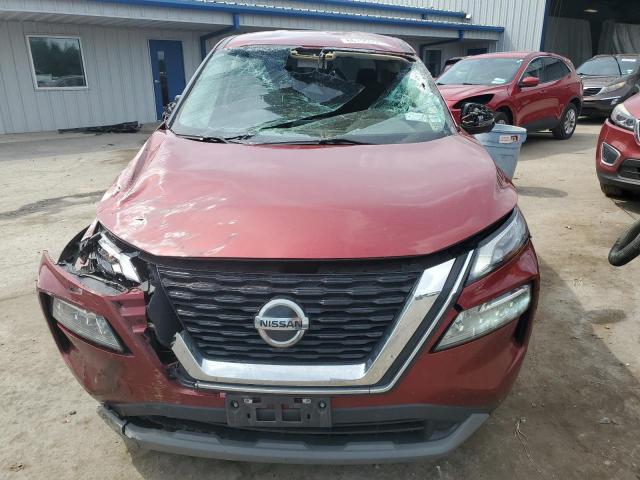  NISSAN ROGUE 2021 Красный