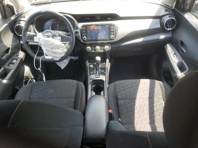  NISSAN KICKS 2023 Silver