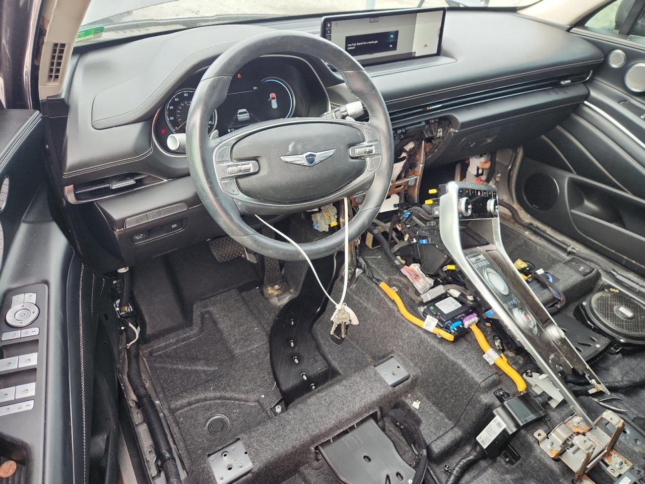 2021 Genesis Gv80 Base VIN: KMUHCESC2MU038579 Lot: 63847465