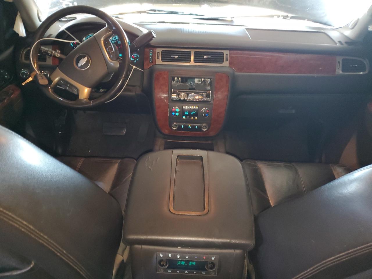 2013 Chevrolet Suburban K1500 Lt VIN: 1GNSKJE74DR229904 Lot: 65077365