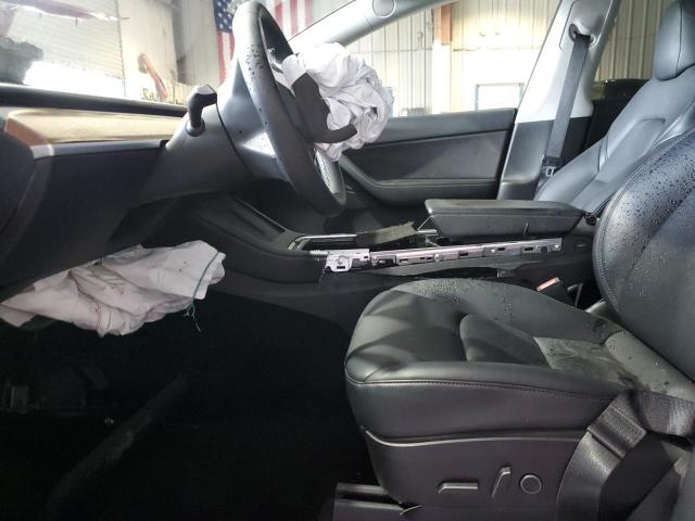  TESLA MODEL Y 2022 Czerwony