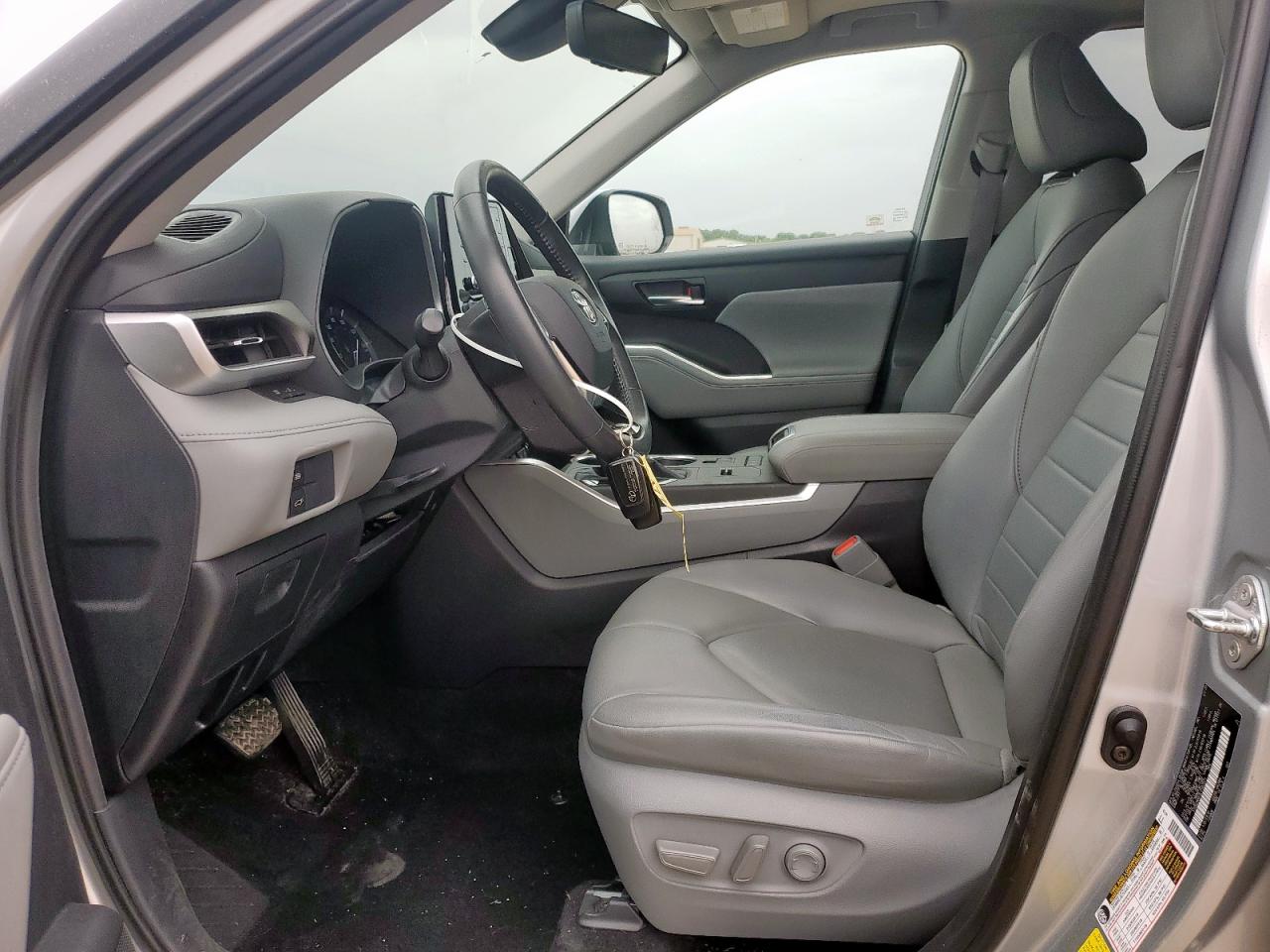 2020 Toyota Highlander Xle VIN: 5TDGZRAH1LS502031 Lot: 65622865