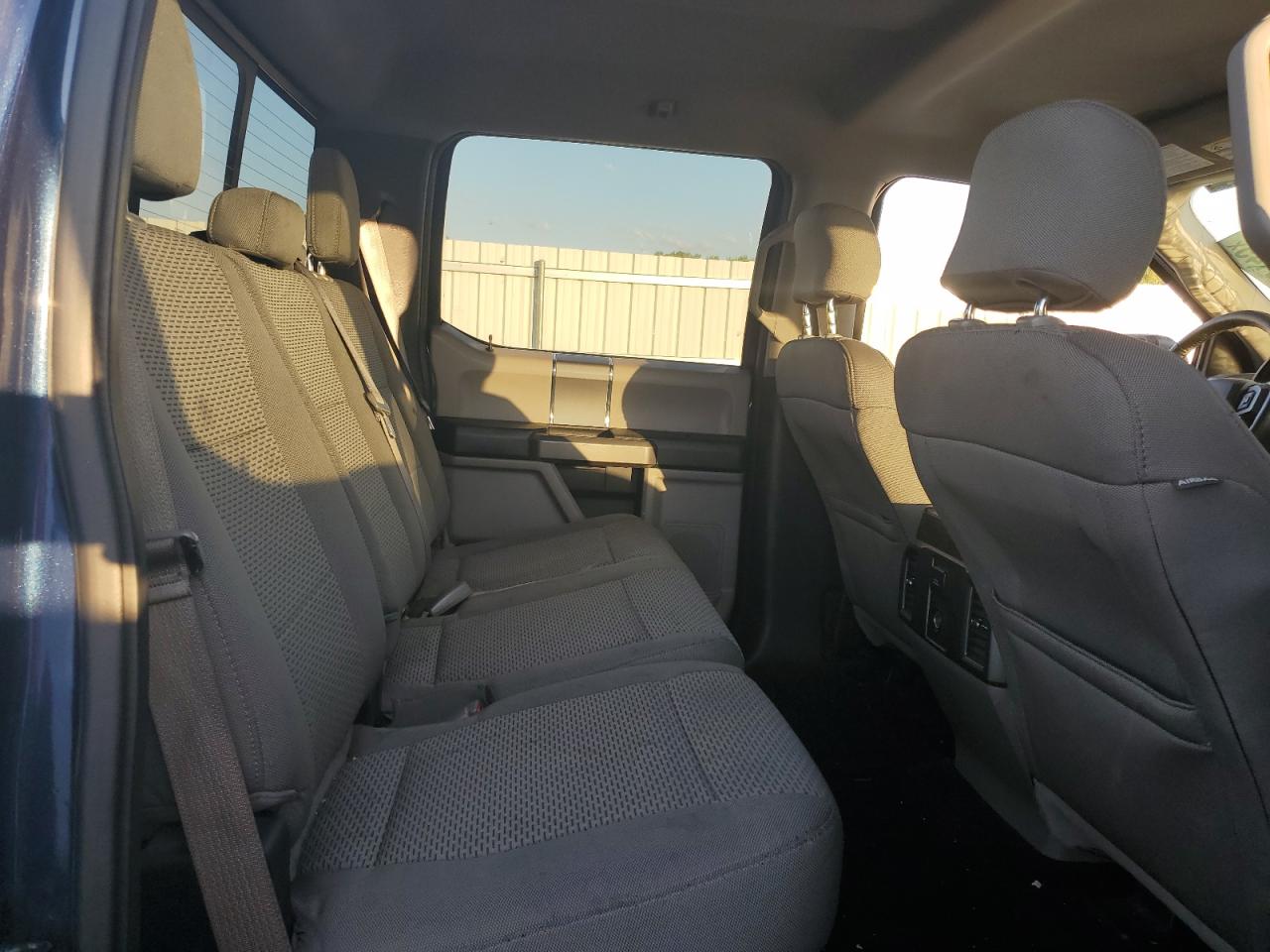 2016 Ford F150 Supercrew VIN: 1FTEW1CP2GKE60181 Lot: 63390145