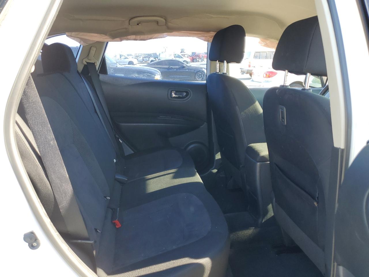 2011 Nissan Rogue S VIN: JN8AS5MT1BW154110 Lot: 66304095