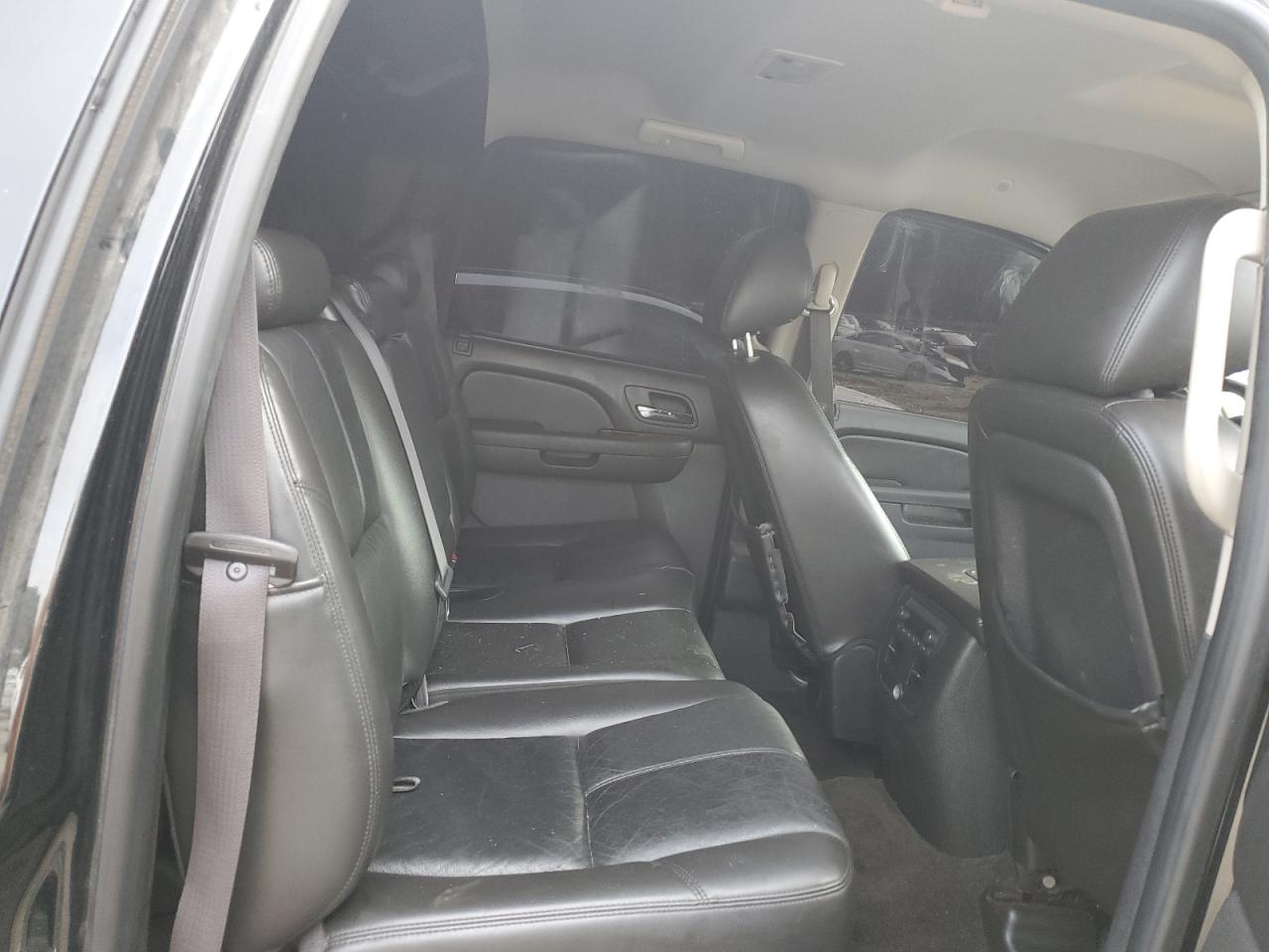 2011 Chevrolet Avalanche Lt VIN: 3GNMCFE07BG345780 Lot: 64725335