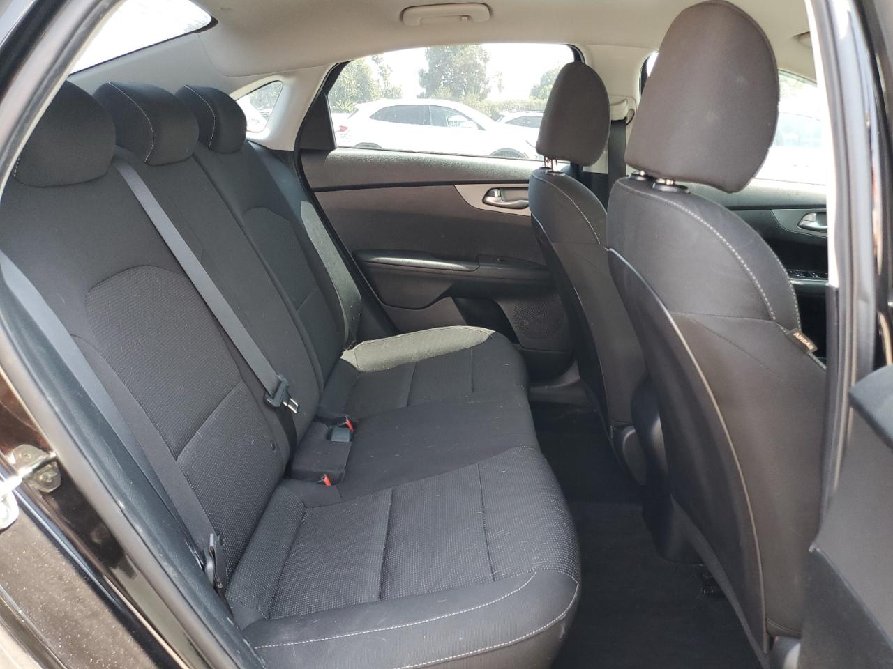 2019 Kia Forte Fe VIN: 3KPF24AD8KE070367 Lot: 64689795