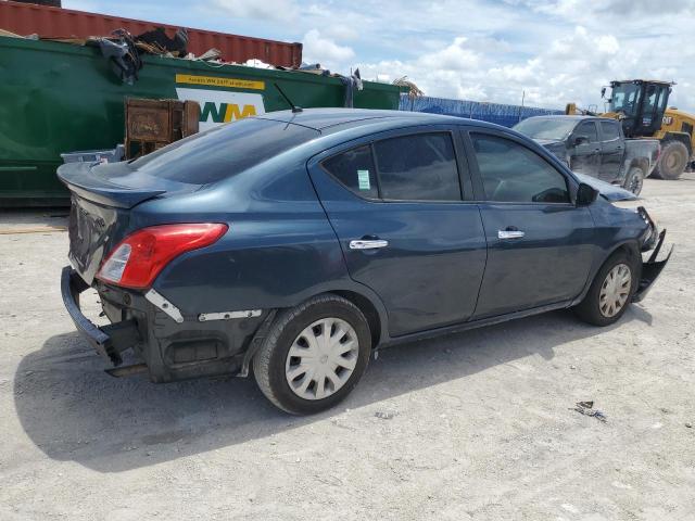  NISSAN VERSA 2017 Granatowy