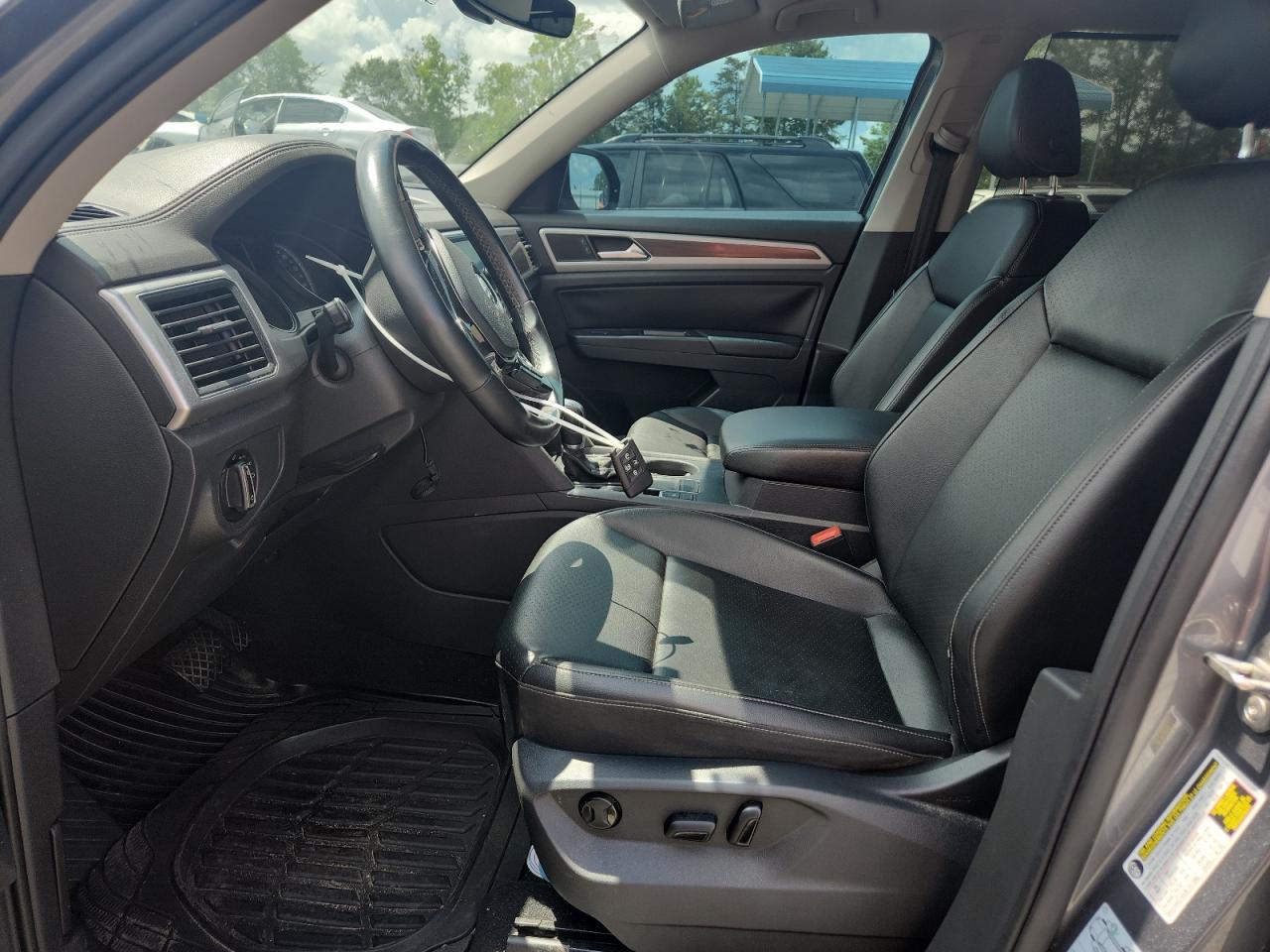 2019 Volkswagen Atlas Se VIN: 1V2WR2CA8KC535710 Lot: 63917105