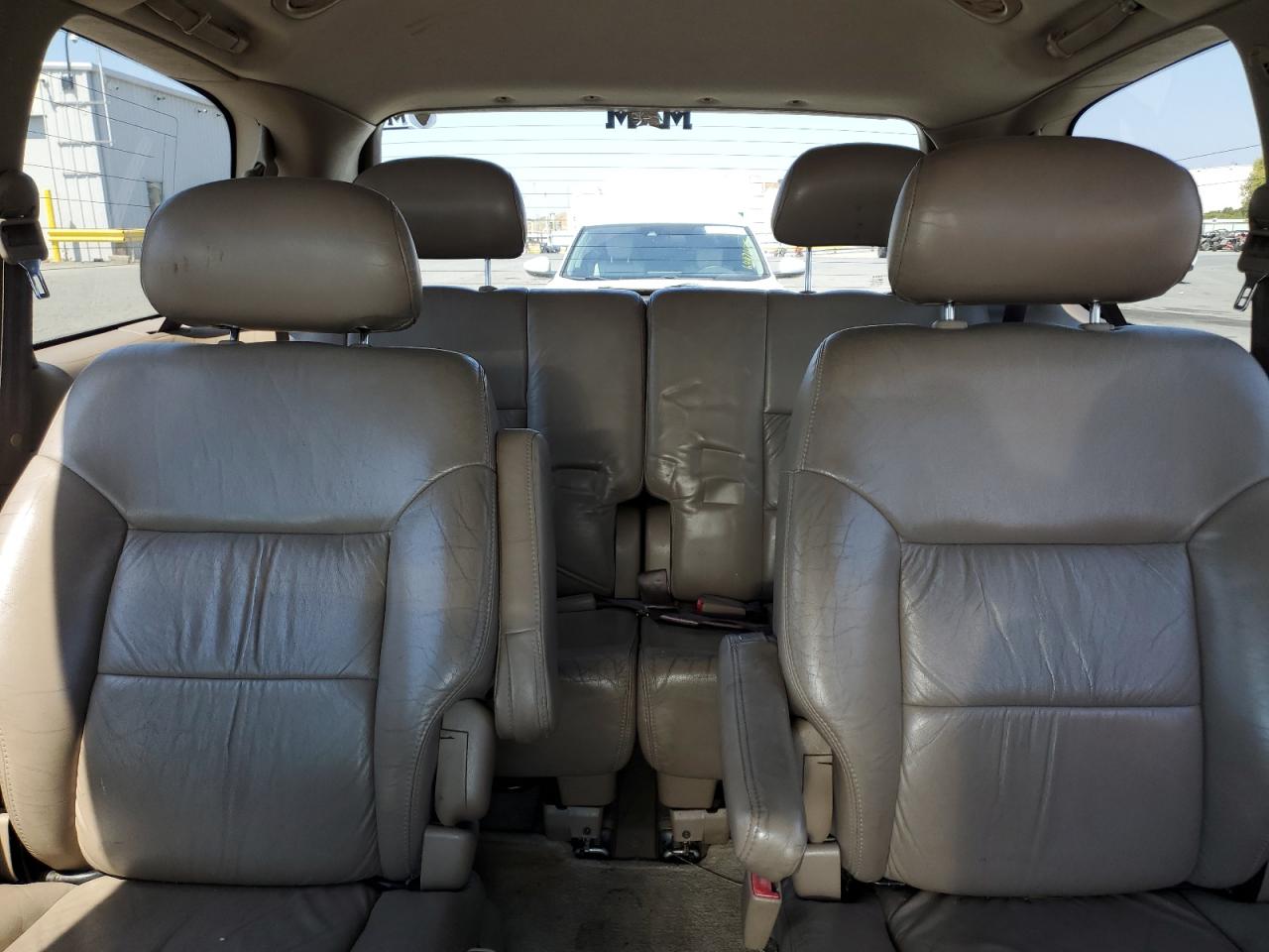 2001 Toyota Sienna Le VIN: 4T3ZF13CX1U357345 Lot: 64207105