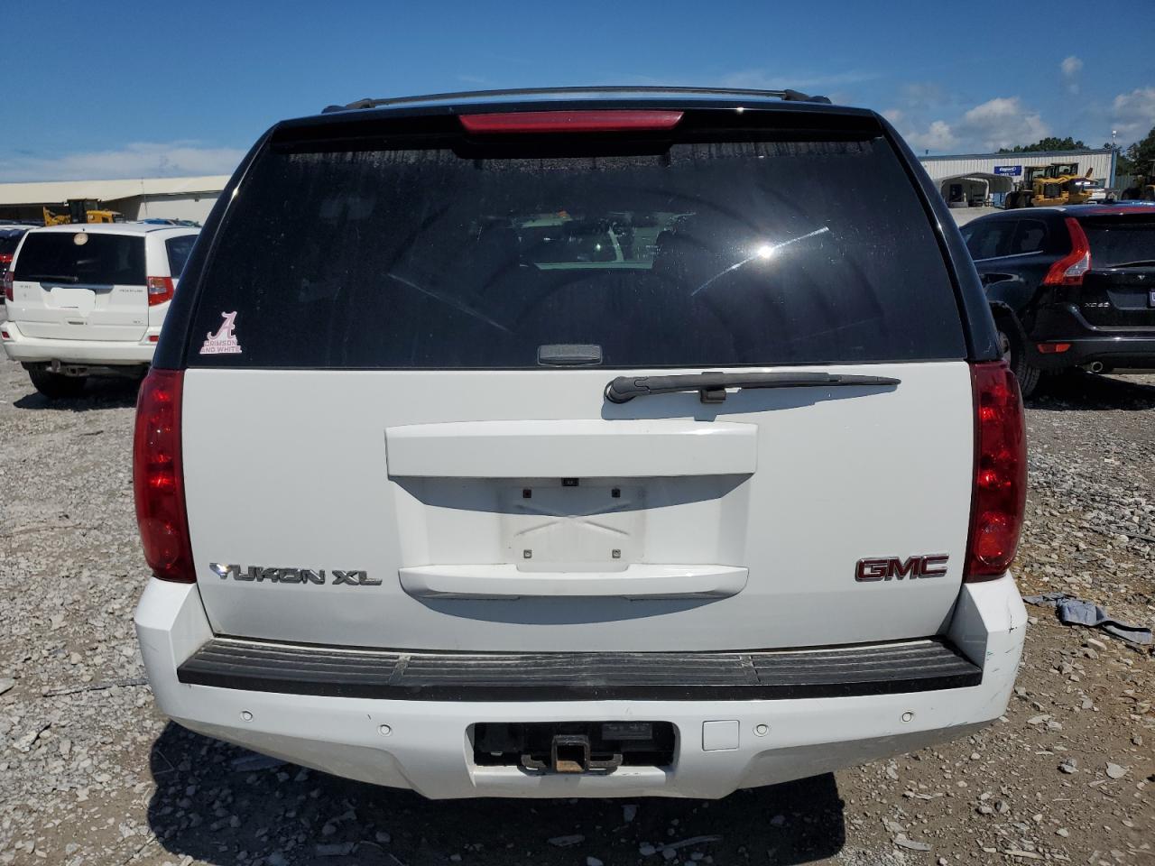 2014 GMC Yukon Xl C1500 Slt VIN: 1GKS1KE02ER185590 Lot: 64664765