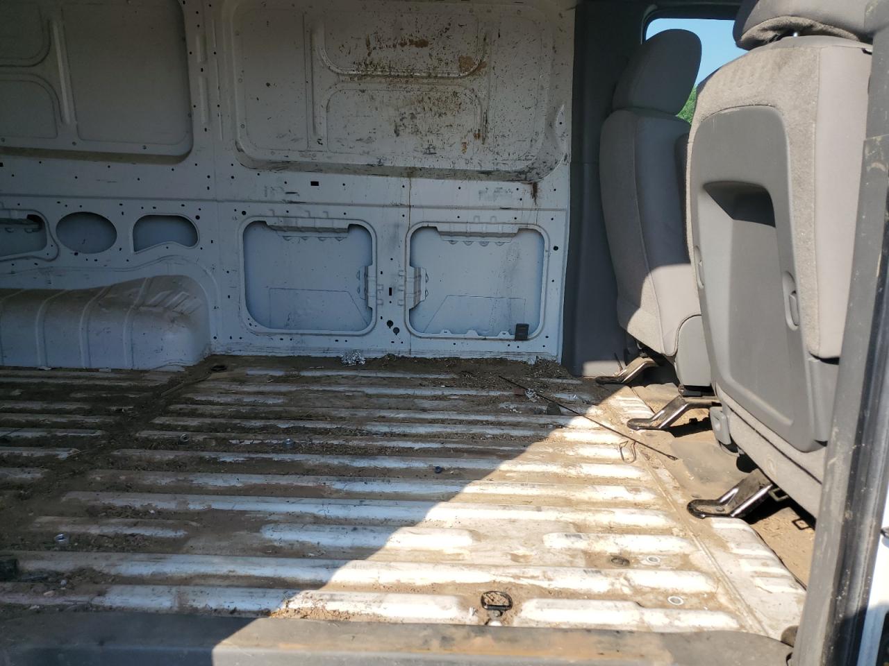 1n6bf0km4jn811390 1N6BF0KM4JN811390 2018 Nissan Nv 1500 S