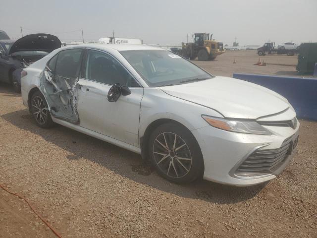  TOYOTA CAMRY 2024 Белы