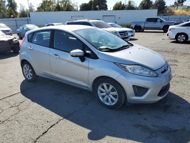  FORD FIESTA 2013 Silver