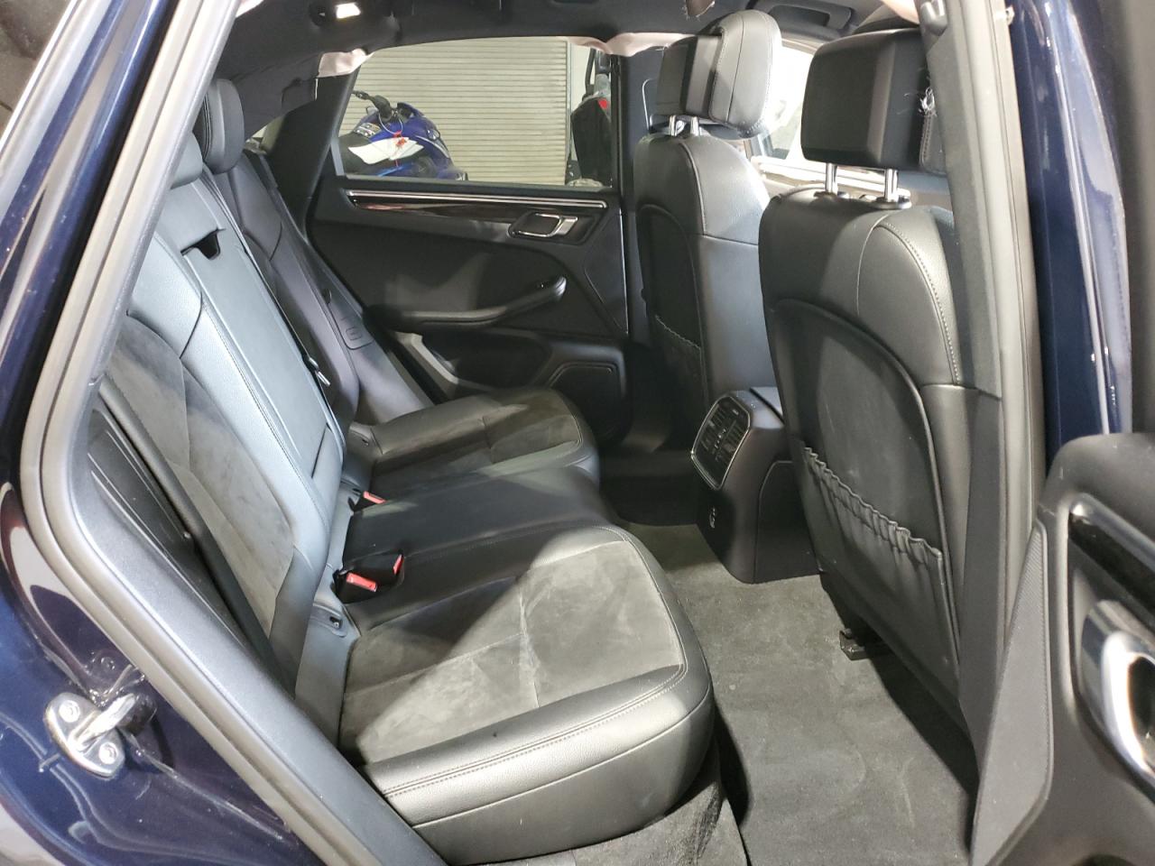 2020 Porsche Macan VIN: WP1AA2A56LLB11712 Lot: 64056835
