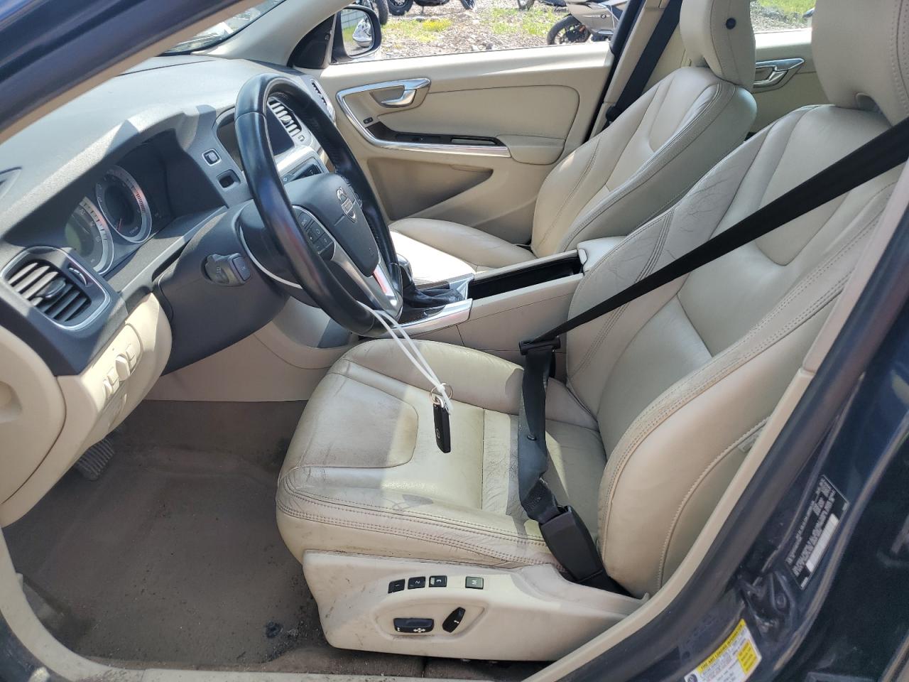 2013 Volvo S60 T5 VIN: YV1612FH1D2177595 Lot: 63748445